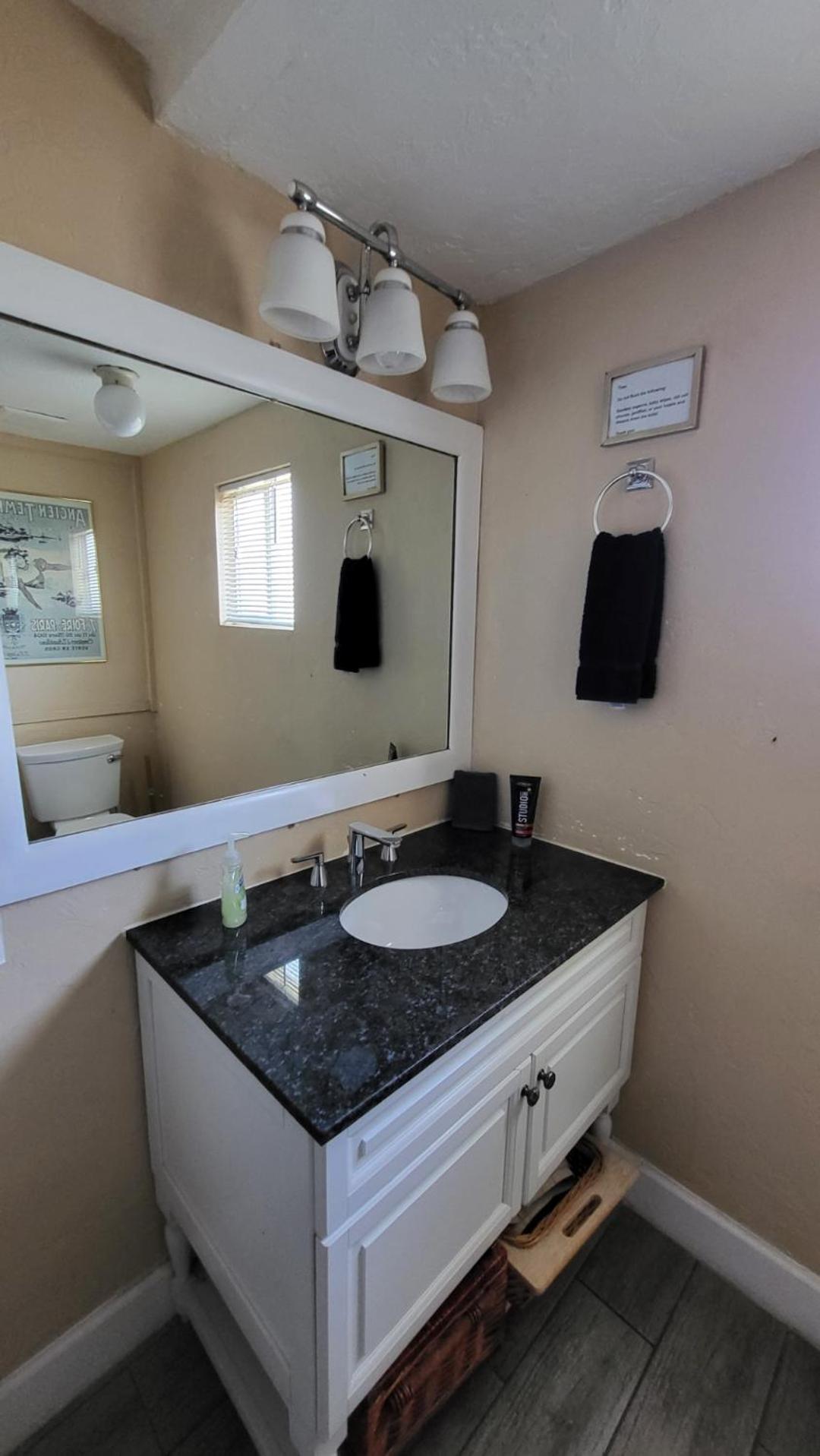U2 - Private 2Br Walkup Apt In Dt Phx With Pkg ฟีนิกซ์ ภายนอก รูปภาพ