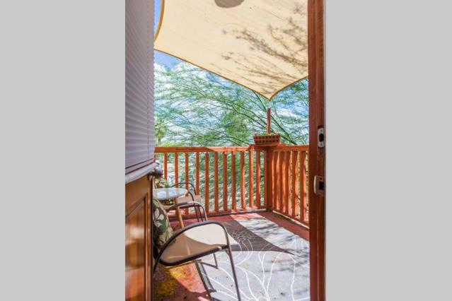 U2 - Private 2Br Walkup Apt In Dt Phx With Pkg ฟีนิกซ์ ภายนอก รูปภาพ